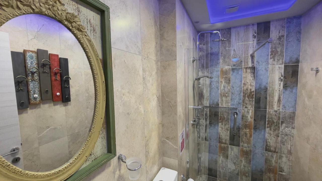 Alisaxni Studios Argászi Kültér fotó